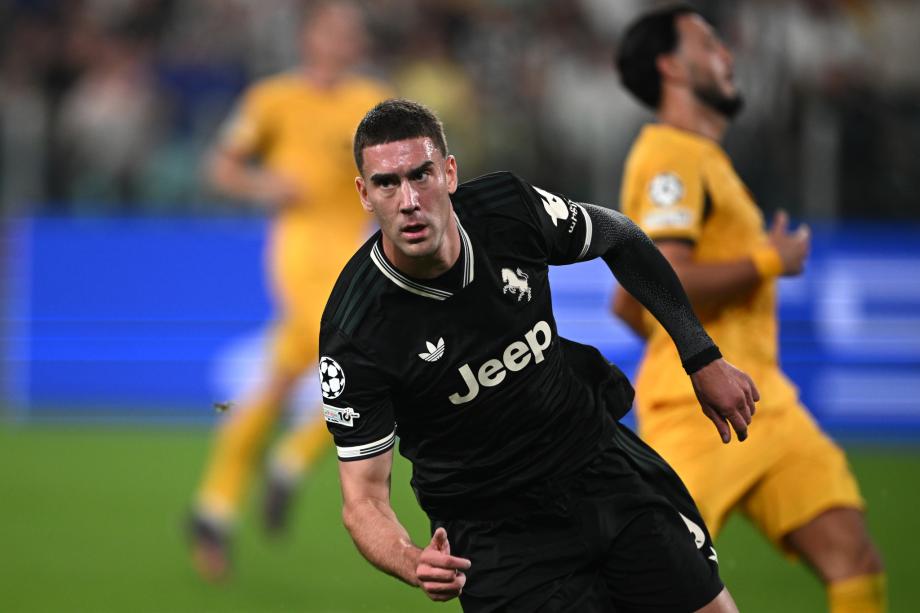 [图]欧冠-弗拉霍维奇2射1传凯利绝平 尤文4-4多特